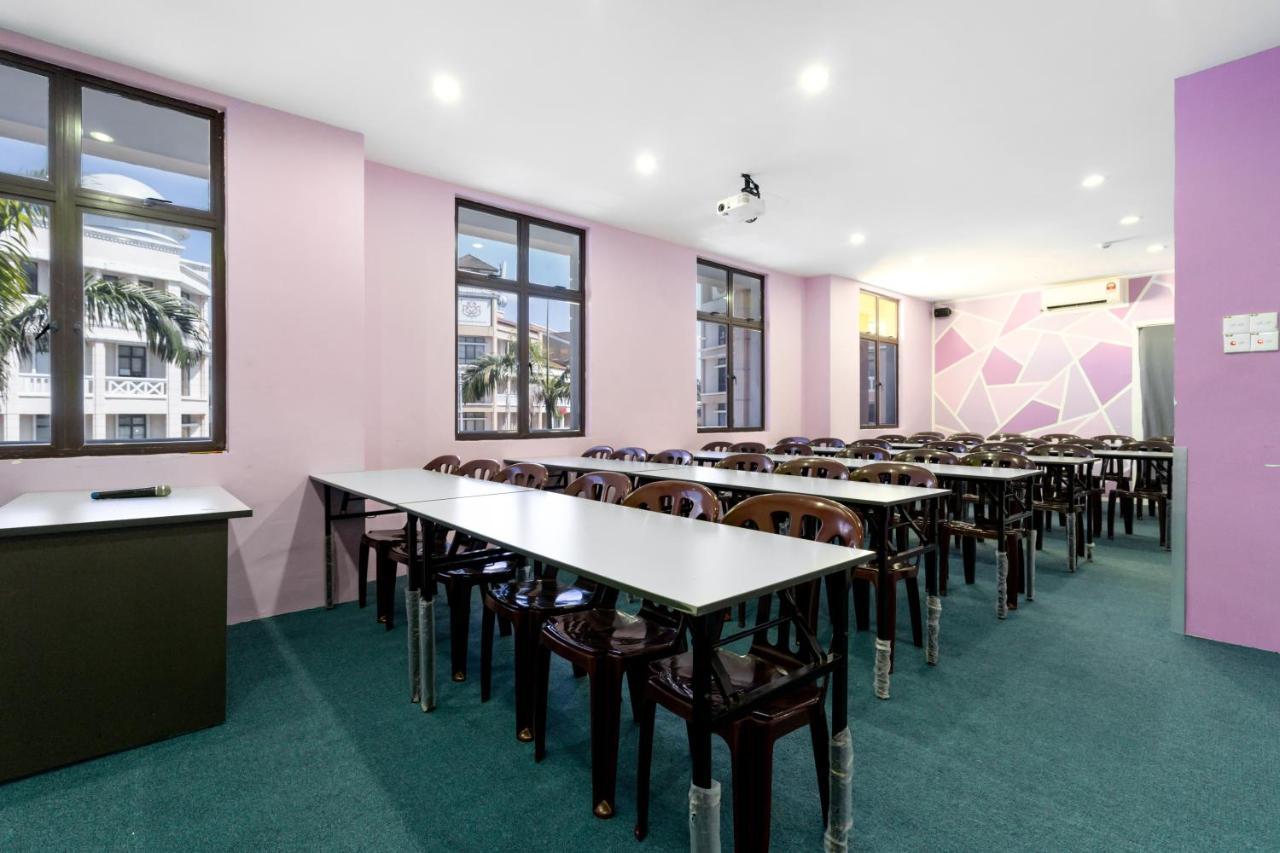 Mihrab Hotel Putrajaya Zewnętrze zdjęcie